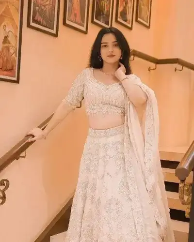Escort Service In Kanchipuram